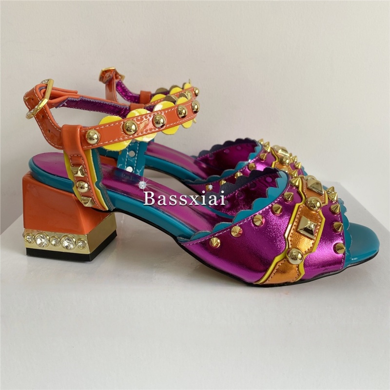 Luxury Rivet T-Strap Sandals W – Casual Sandal Leather Bewertung und Preis